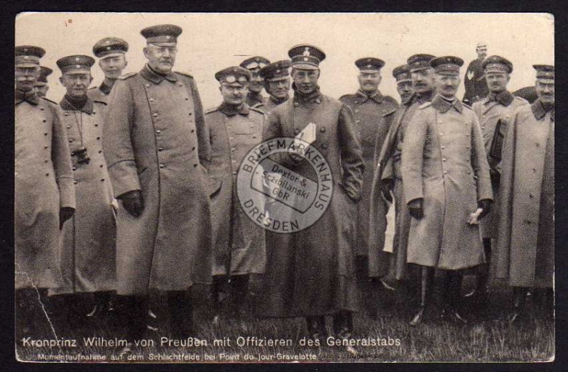 Kronprinz Wilhelm v. Preußen mit Offizieren 